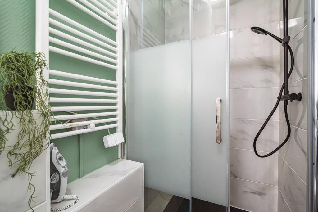 Le Cosy - 2 Chambres - Hyper Centre Reims Ngoại thất bức ảnh